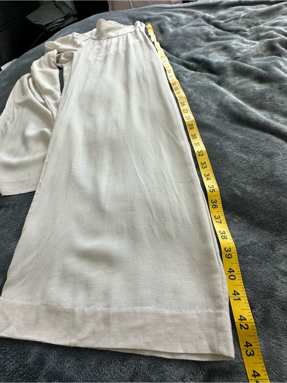 INTERMIX Linen Viscose Wide Leg Pants M Ivory Sheer Draped Made in New York - Picture 15 of 15
